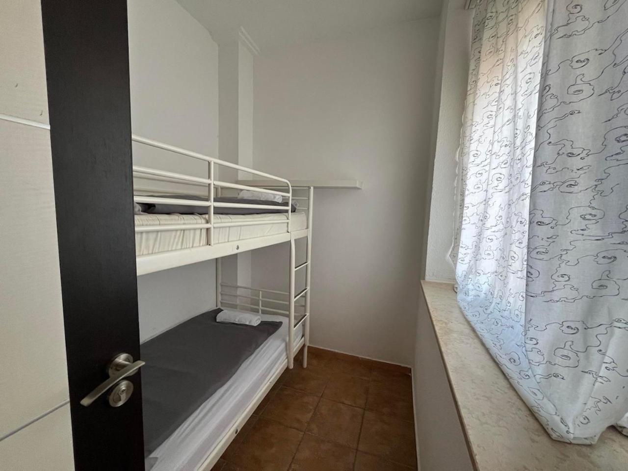 City Apartman ház Balatonlelle Exterior foto